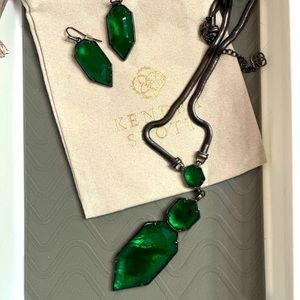 Earring and Necklace set